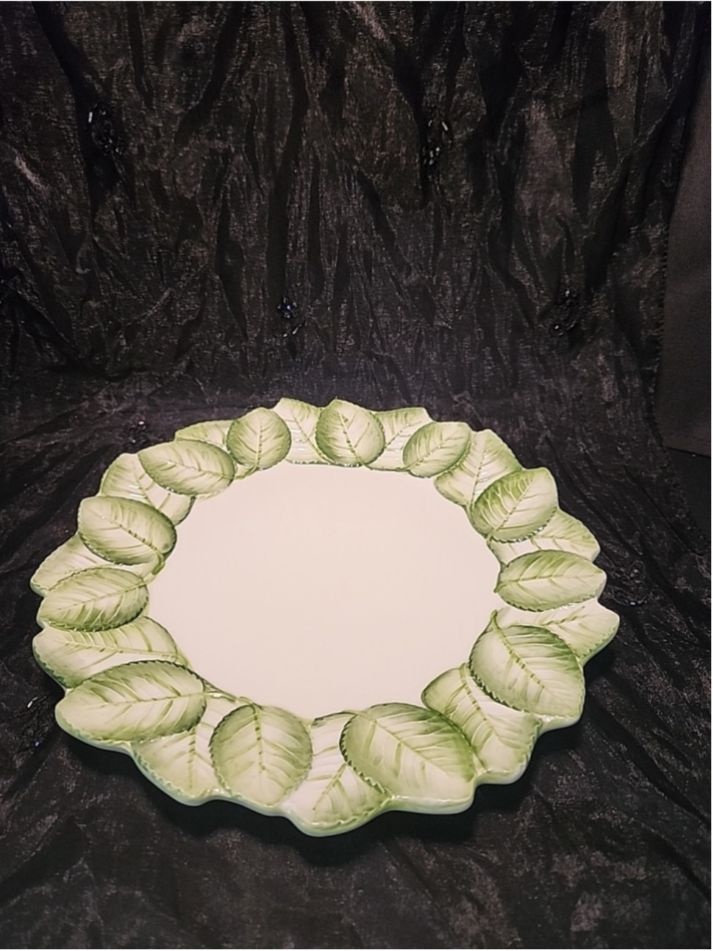 Duggan Society Leaf Pattern Dinner Plate, New